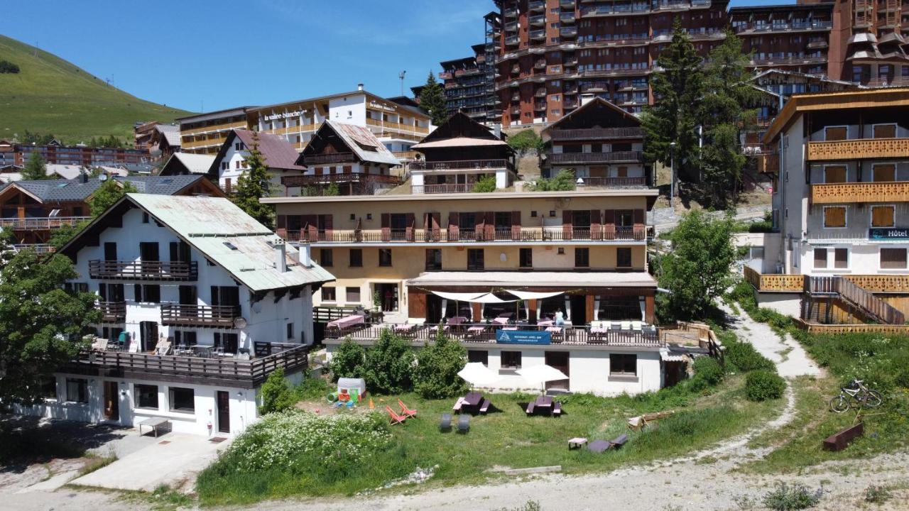 Hotel Le Refuge Alpe d'Huez Exteriör bild